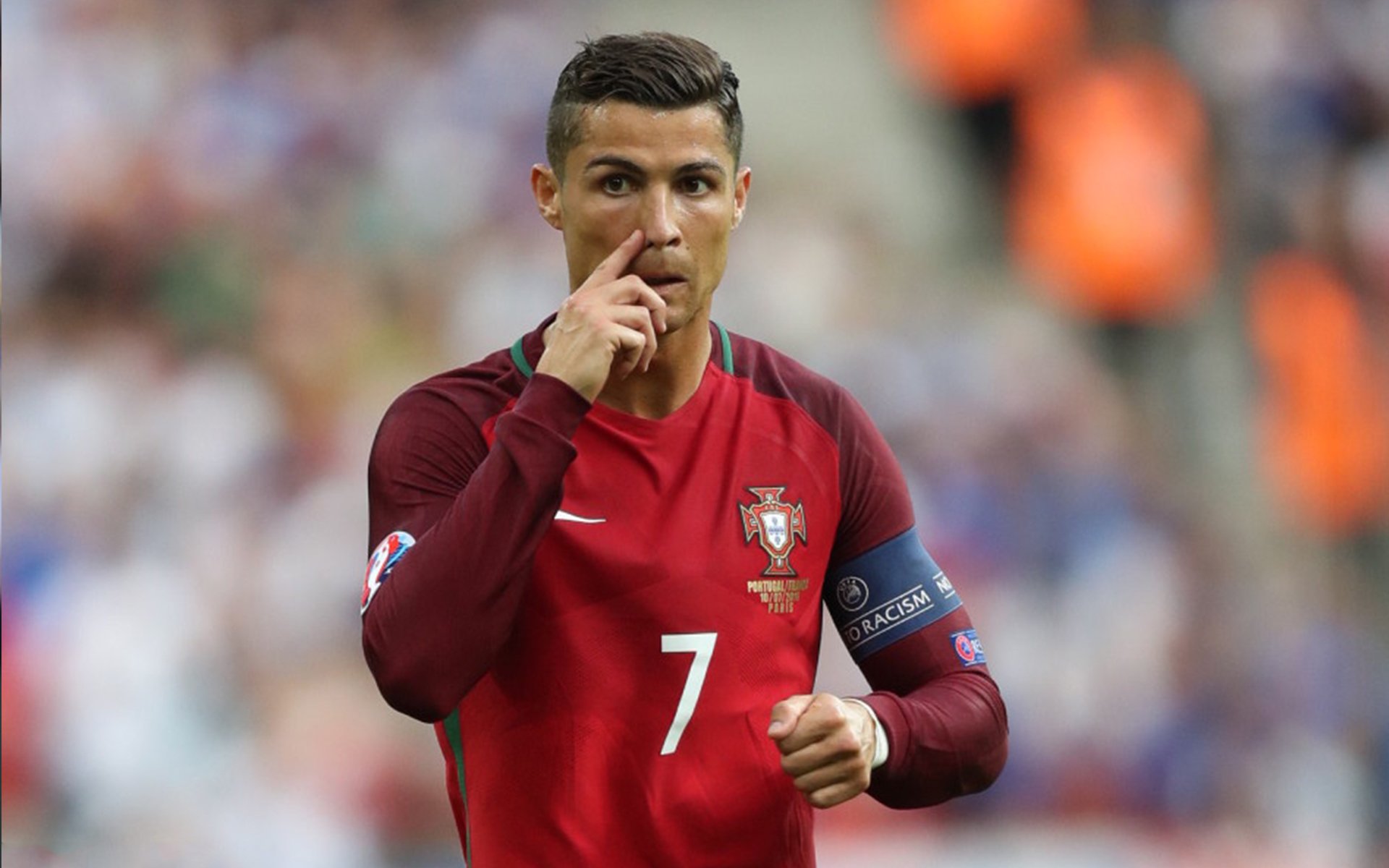 开云综合服务-中超联赛中国足球战败 球迷呼吁加强防守,足球,中超